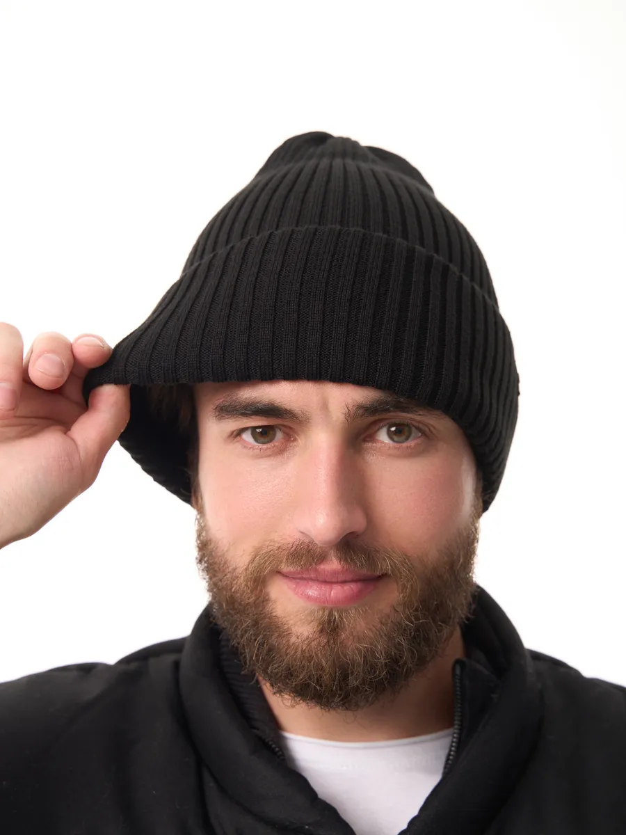 Шапка осенняя бини вязаная зима