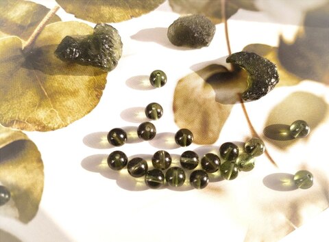 Бусины из молдавита 6 мм