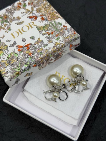Серьги Диор Dior