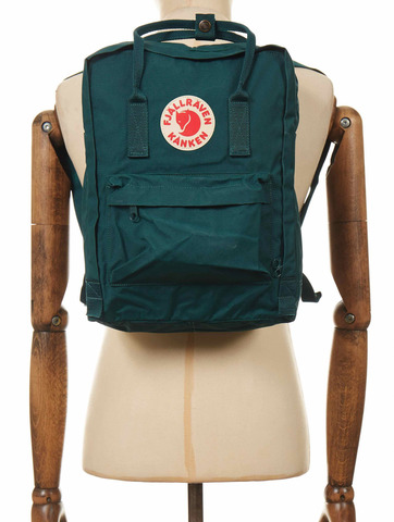 Картинка рюкзак городской Fjallraven Kanken 667 Arctic Green - 3