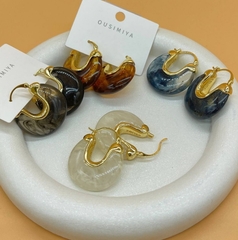 Серьги с подвеской капля с цветной вставкой из акрила в стиле CELINE