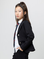 жакет  для девочки  К 302765/черный