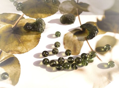 Бусины из молдавита 6 мм