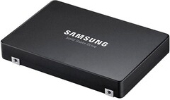 Твердотельный SSD Samsung SSD 960Gb MZQL2960HCJR-00A07 PM9A3, U.2(2.5