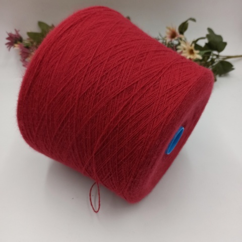 Меринос с ангорой от Zegna Baruffa 820649 70% меринос 20% ангора 10%па 800м/100гр - 01 Красный