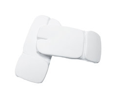 Накладки для каратэ с защитой большего пальца BFS