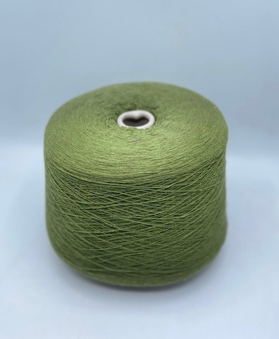 New Mill (пр.Италия),art- Velox 1450м/100гр,40% меринос, 10% кашемир, 25% вискоза, 25% полиамид. цвет-Травяной(37/904), арт.31986