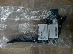 ПЕДАЛЬ ГАЗА В СБОРЕ CRUZE ( С ДАТЧИКОМ) GM