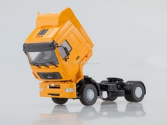 MAZ-5440 semi-trailer tractor (restyling) orange 1:43 AutoHistory