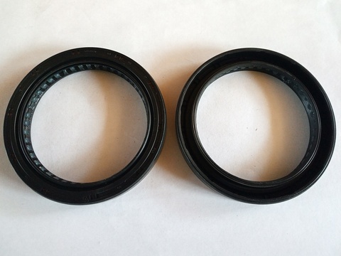 САЛЬНИК АКПП ДИФФЕРЕНЦИАЛА ПРАВЫЙ ix35, SANTA FE 10-, SORENTO 09-, SPORTAGE 10- POS 63*82*10*17