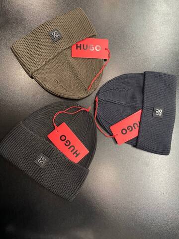 Шапка Hugo BOSS 361102bl
