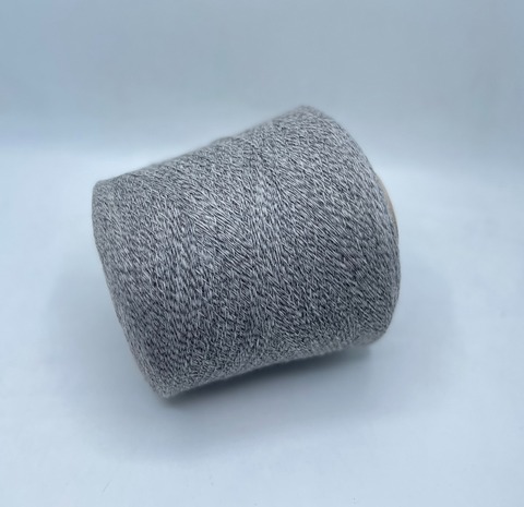 Millefili (пр.Италия),art-Lorybrule 1300м/100 гр. 93%Шерсть 6%Полиамид 1%Эластан, цвет-Серое мулине(204/255) ,арт-31231