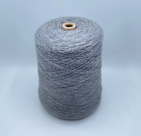 Бобинная пряжа (пр.Италия).art-Merino paillettes 380м/100гр, 96% меринос, 4% Пайетки(3мм)(полиэстер), цвет- Серый меланж + прозрачная пайетка , арт.31526