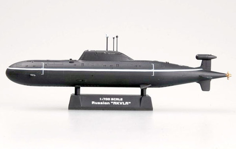 Модель Подводная лодка Акула масштаб 1:700 ВМФ России
