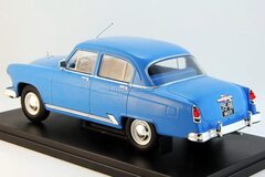 GAZ-21I Volga 21 blue 1:24 Legendary Soviet cars Hachette #1