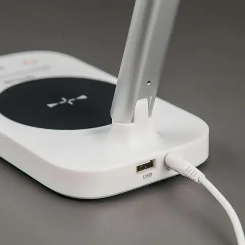 Настольная светодиодная лампа Citilux Ньютон CL803051 LED USB Qi