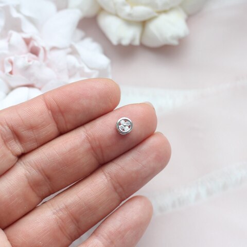 Подвеска с фианитами, Цветок 6 мм, родий, П297