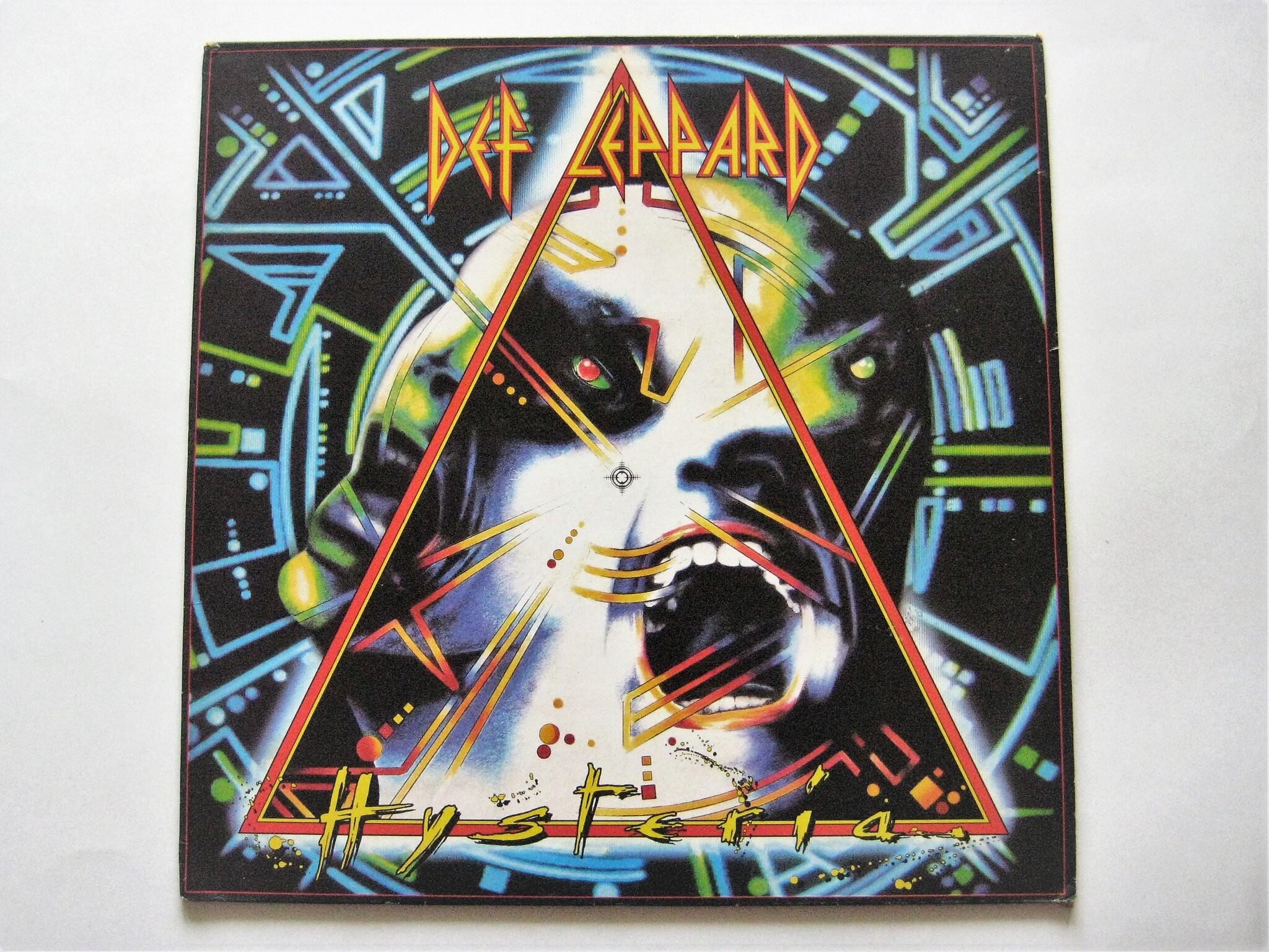 Leppard hysteria. Def Leppard. Hysteria. Hysteria. Def Leppard 2022 Diamond Star Halos CD. Def Leppard Diamond Star Halos.