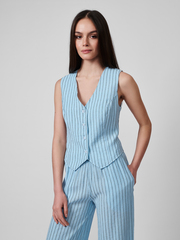 ЖИЛЕТ НА ПУГОВИЦАХ ГОЛУБОЙ