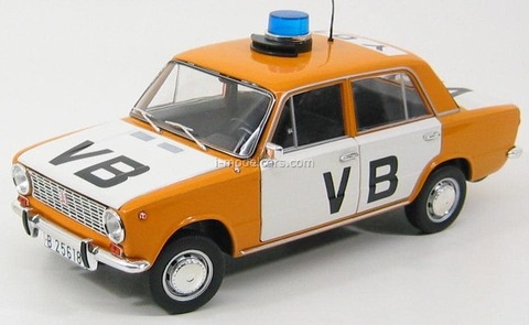 VAZ-2101 Lada (1978) Verejna bezpecnost FOX18001 IST Models 1:43