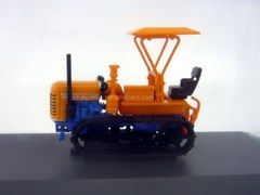 Tractor DT-20 crawler 1:43 Hachette #71