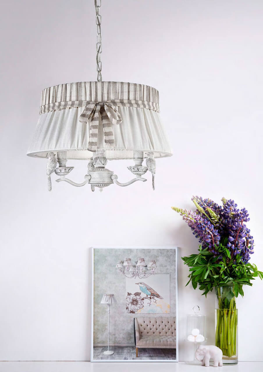 Подвесная люстра Maytoni Bird ARM013-33-W