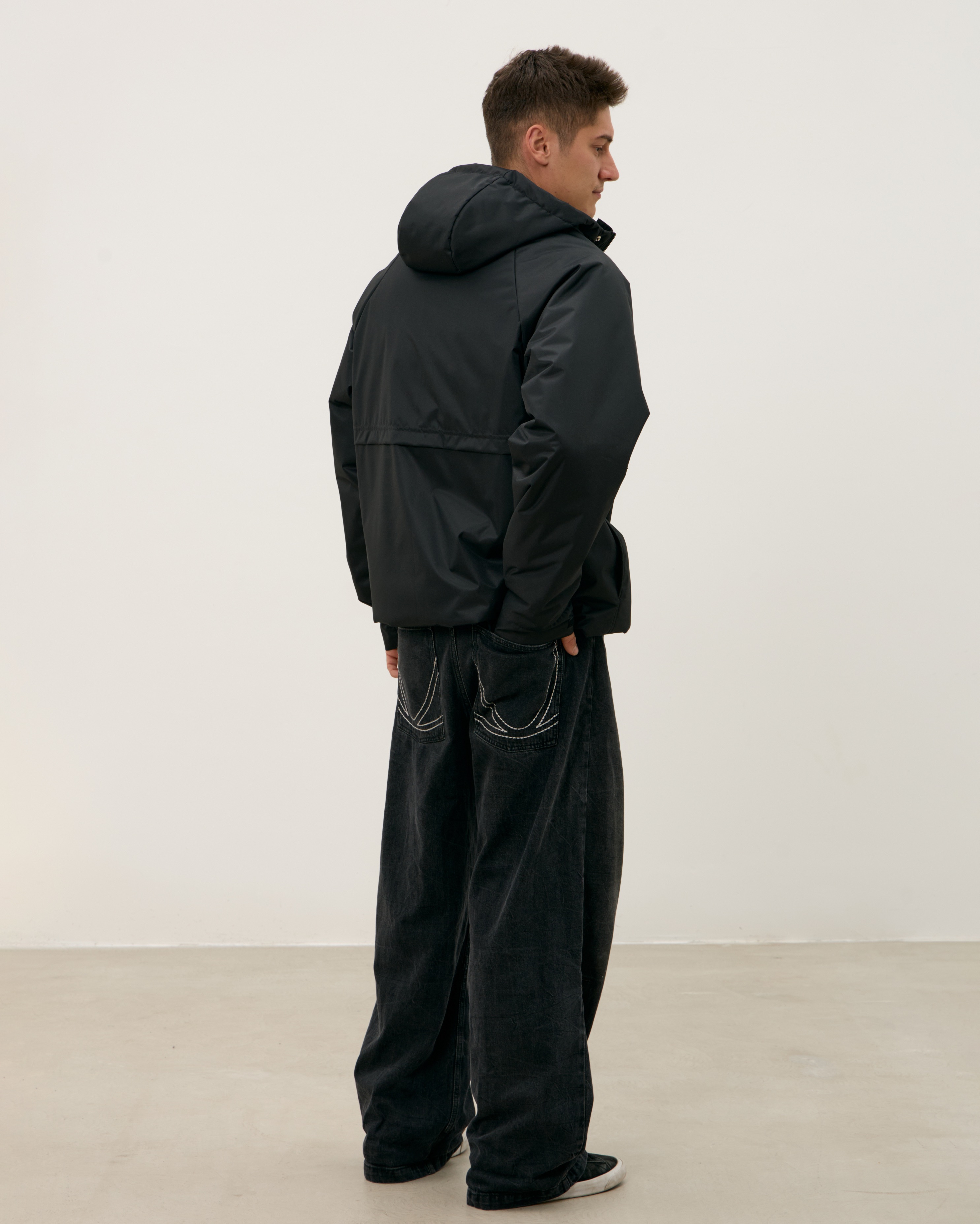 Куртка MAN, черная