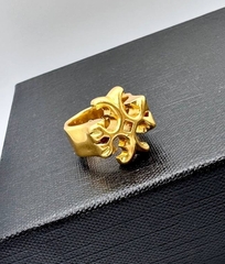 kolco-logotip-tory-burch-v-limonnoj-pozolote