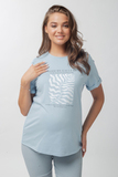 Футболка для беременных 18116 голубой принт Моне белый
