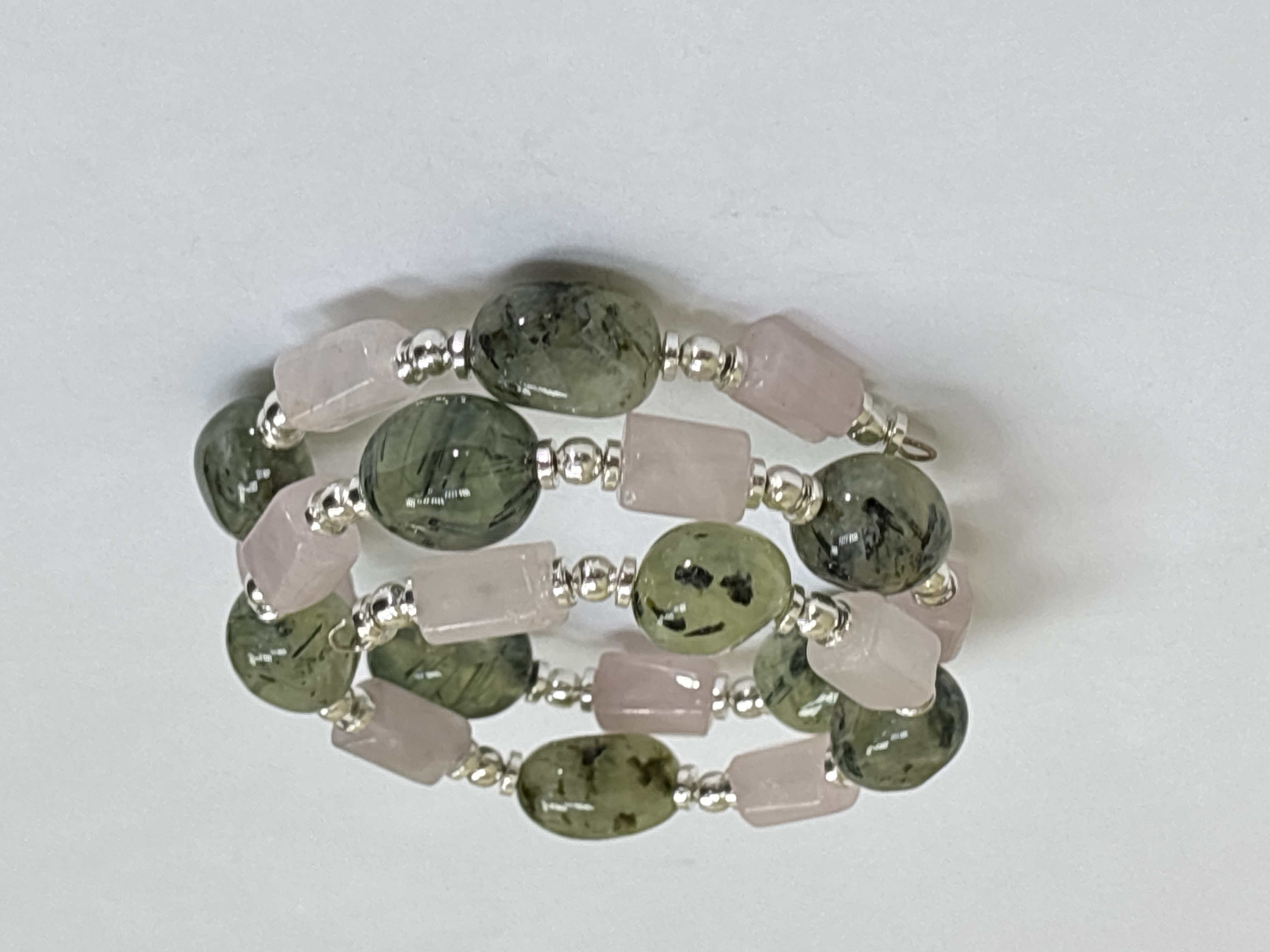 Розовый кварц (браслет из натуральных камней)