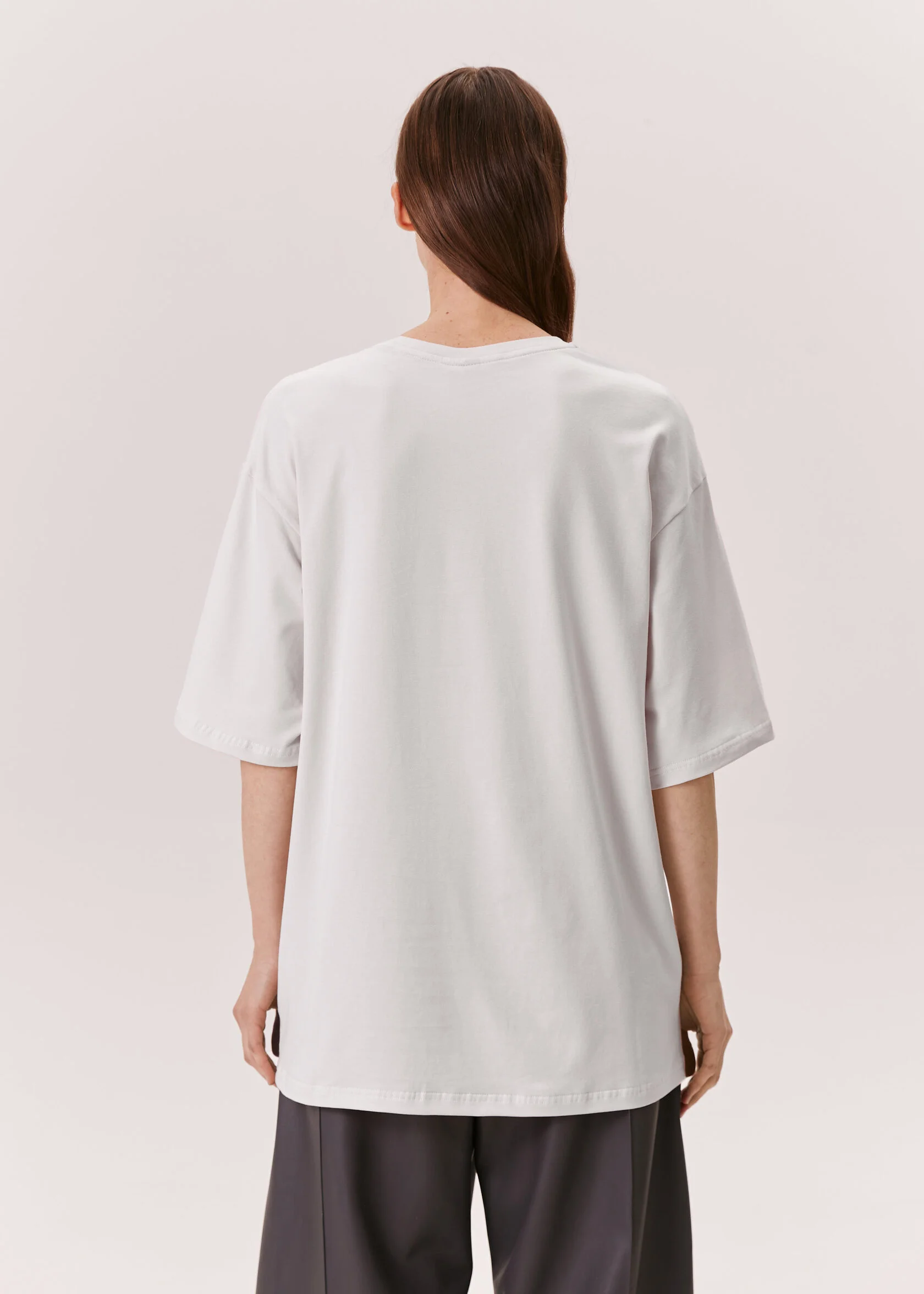 Футболка GOD SAVE THE PRINCESS белого цвета