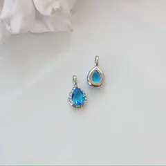 Подвеска Капля с ярко-голубым фианитом, 15*8 мм, родий, П416