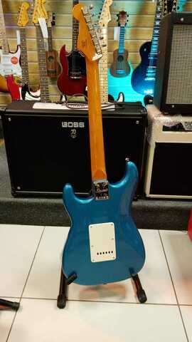 FENDER SQUIER Classic Vibe 60s Stratocaster LRL Lake Placid Blue