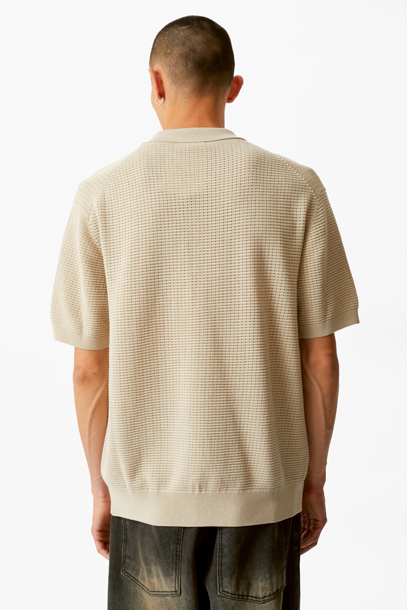 Бежевая футболка-поло Laine