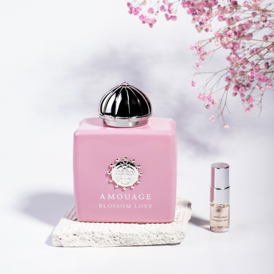 Amouage Blossom Love Parfum.and.Cosm