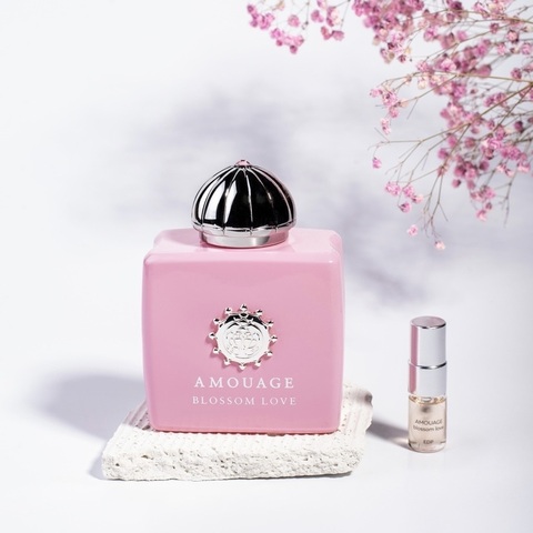 Amouage  Blossom Love