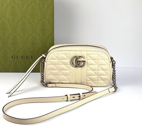 Женская сумка на плечо Gucci GG Marmont маленького размера белый