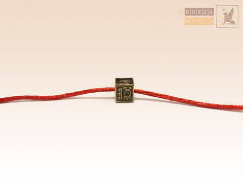 красная нить - Куб