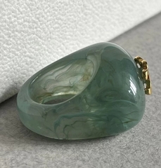 84568-kolco-pechatka-krupnaya-iz-akrila-s-logo-celine