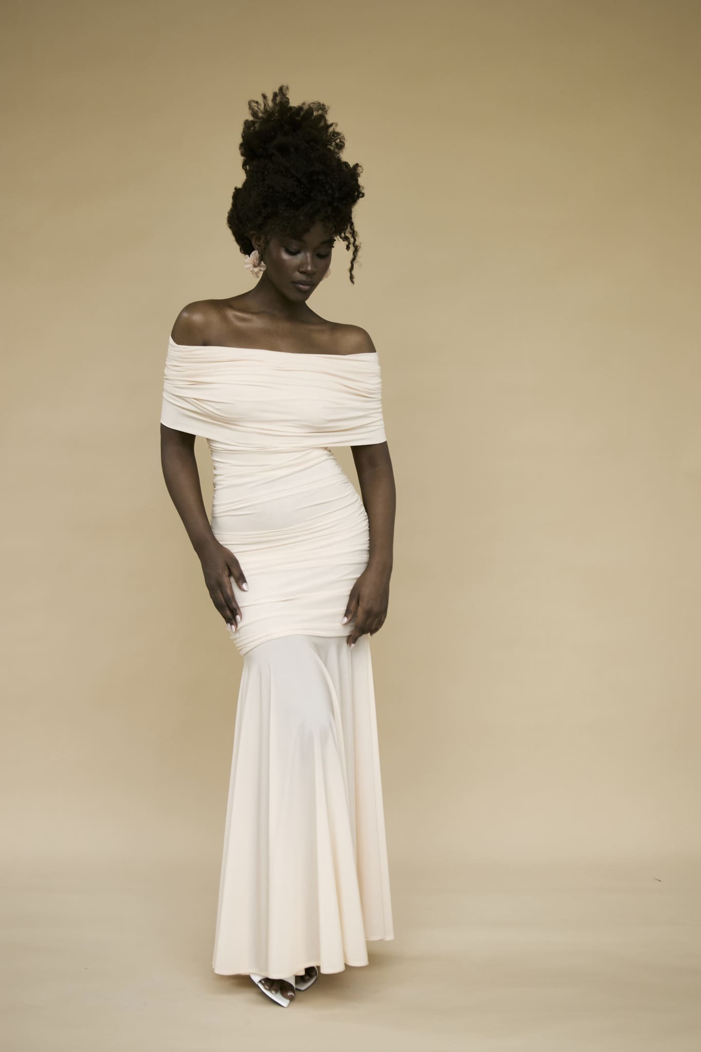 Платье Лика персик