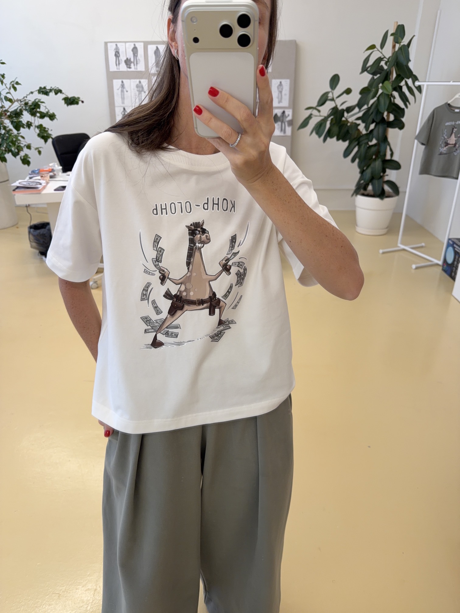 ФУТБОЛКА ЖЕНСКАЯ 