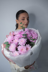 Хризантема с эвкалиптом "S"