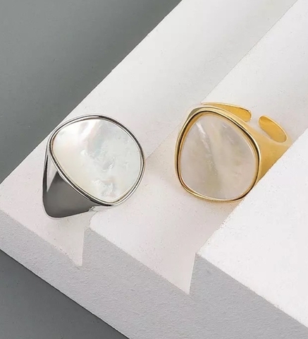 84602- Кольцо печатка разъёмное с перламутром