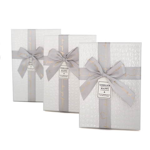 Коробка одиночная, Прямоугольник, Тиснение, Белый, 17*12*6 см, 1 шт.