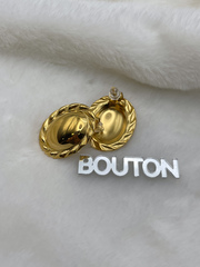 Серьги золотистые глянцевые овальные с ажурным краем