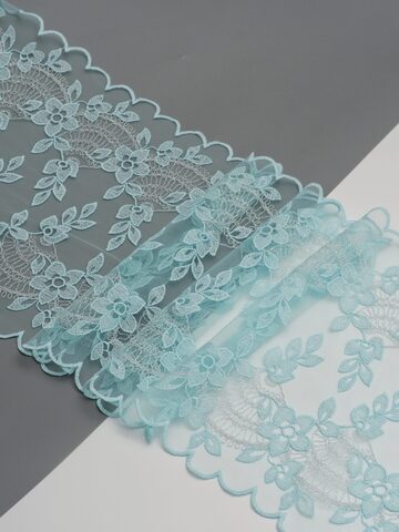 Вышивка на сетке светлый тиффани с серебристым люрексом неэластичная ширина 25 см