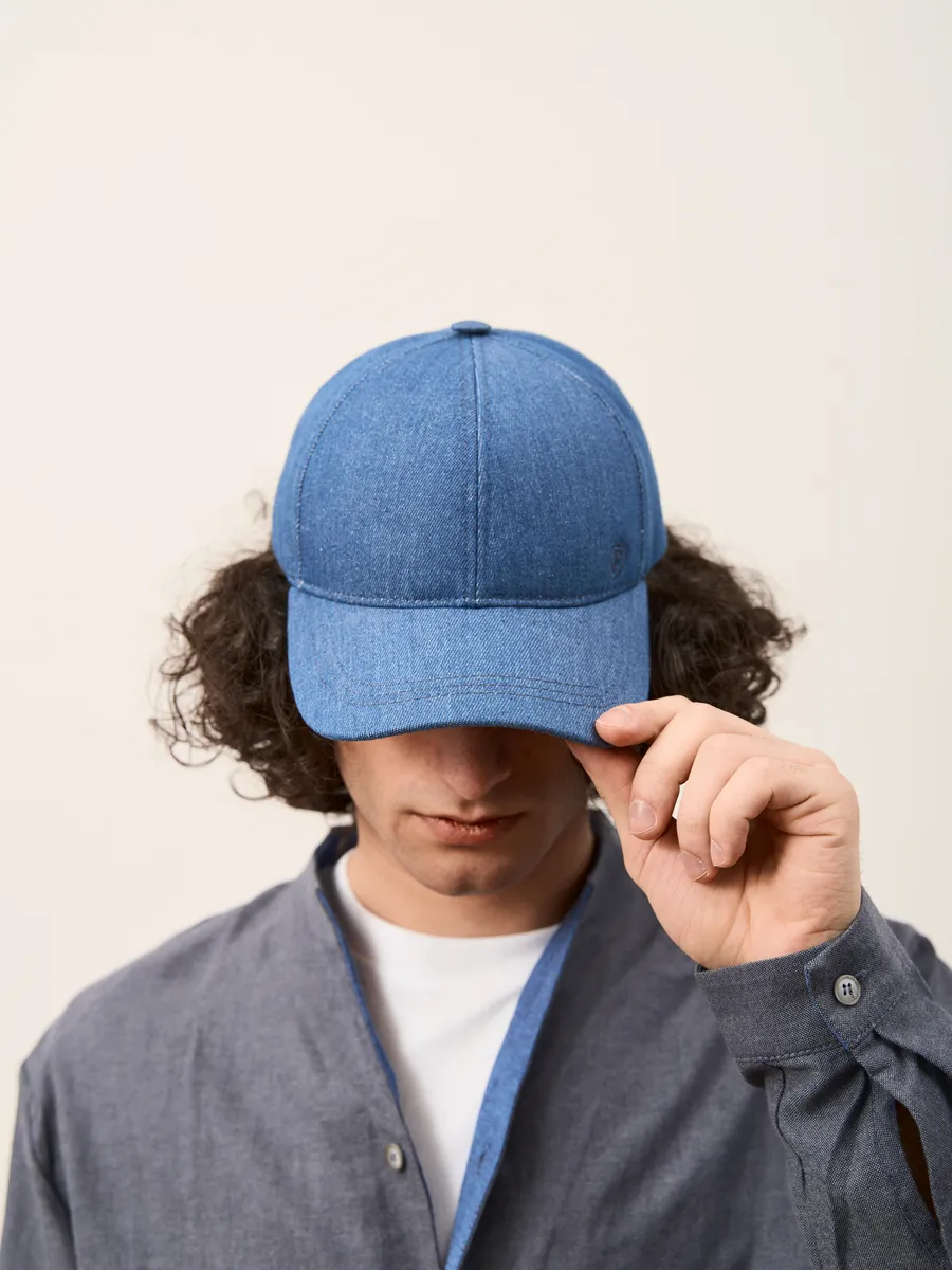 Кепка летняя джинсовая