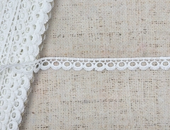 Кружево плетеное, ш. 1,5 см, молочный