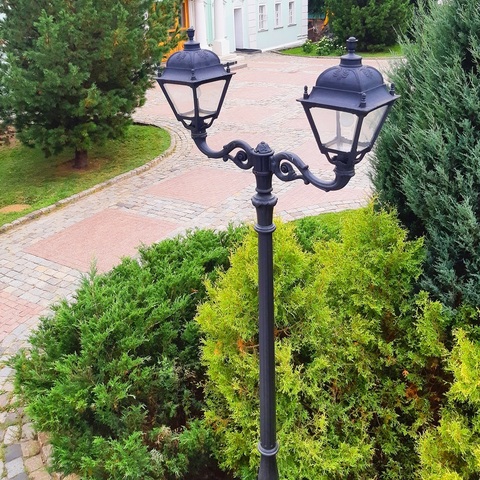 Парковый фонарь Fumagalli SIMON U33.208.M20.AXH27