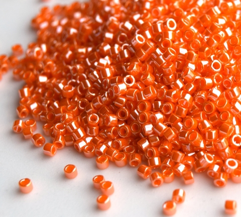 DB-1563 Opaque Mandarin Luster